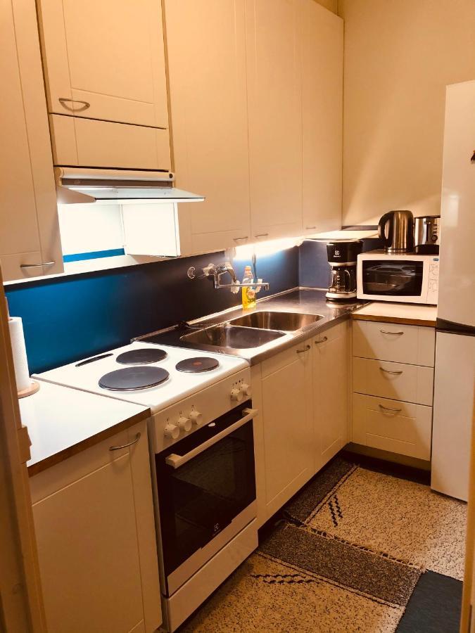 Huoneisto Super Easy To Airport/hki , Full Aptment Max 4ppl Helsinki